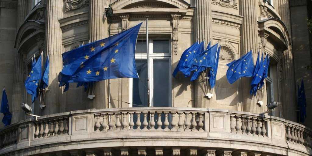 
                    Жозеп Боррель: страны ЕС договорились об остановке облегченного визового режима с Россией
                