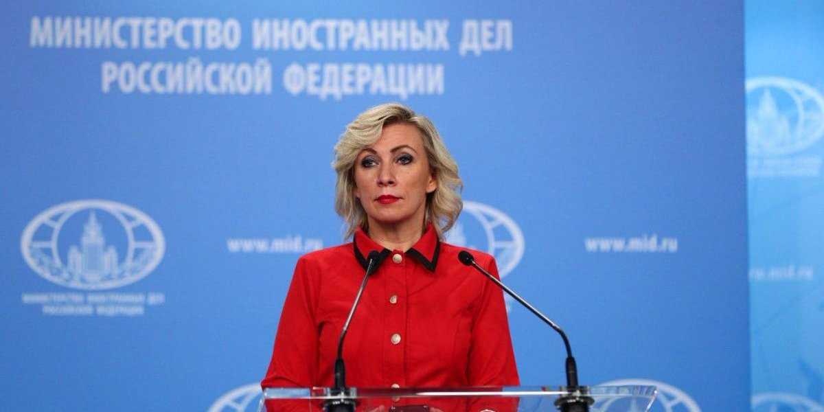 Захарова предупредила, что Запад планирует организовать медиавброс против России