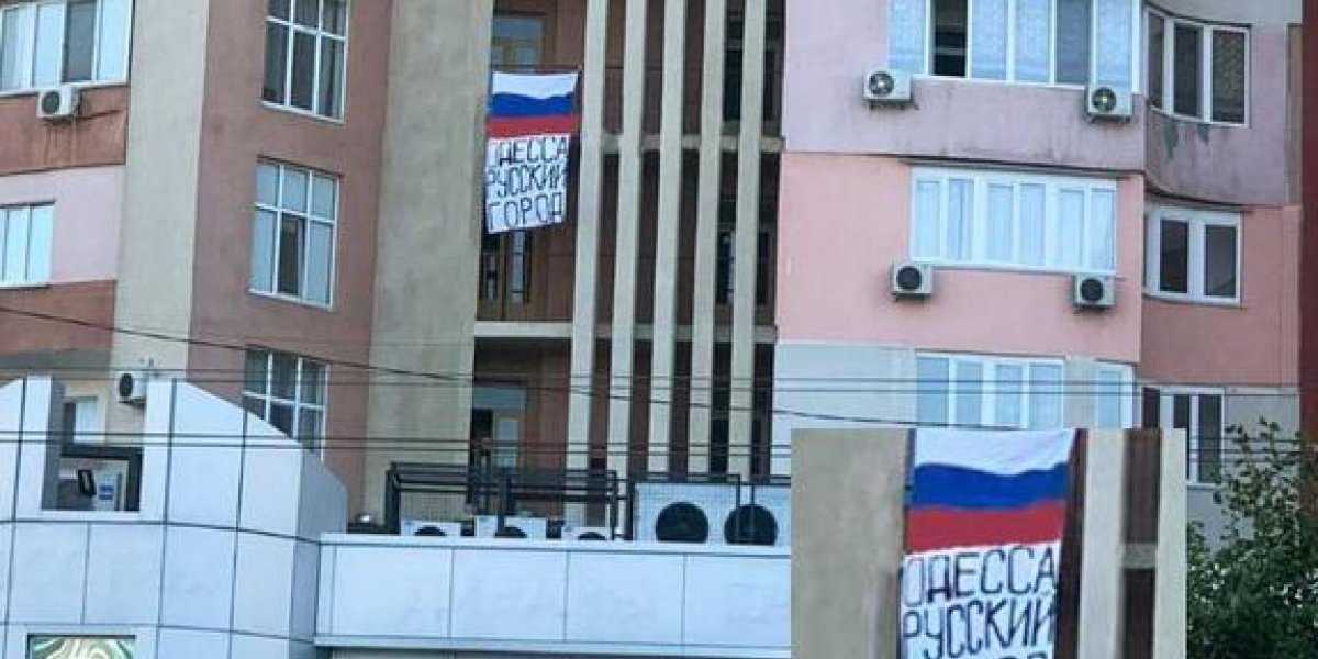 Одесситов, вывесивших флаг России и баннер с надписью «Одесса — русский город» разыскивает украинская полиция