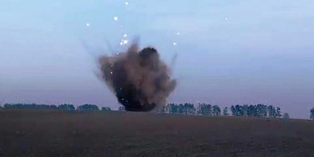 Лента.ру: на границе Курской области сброшены 5 бомб