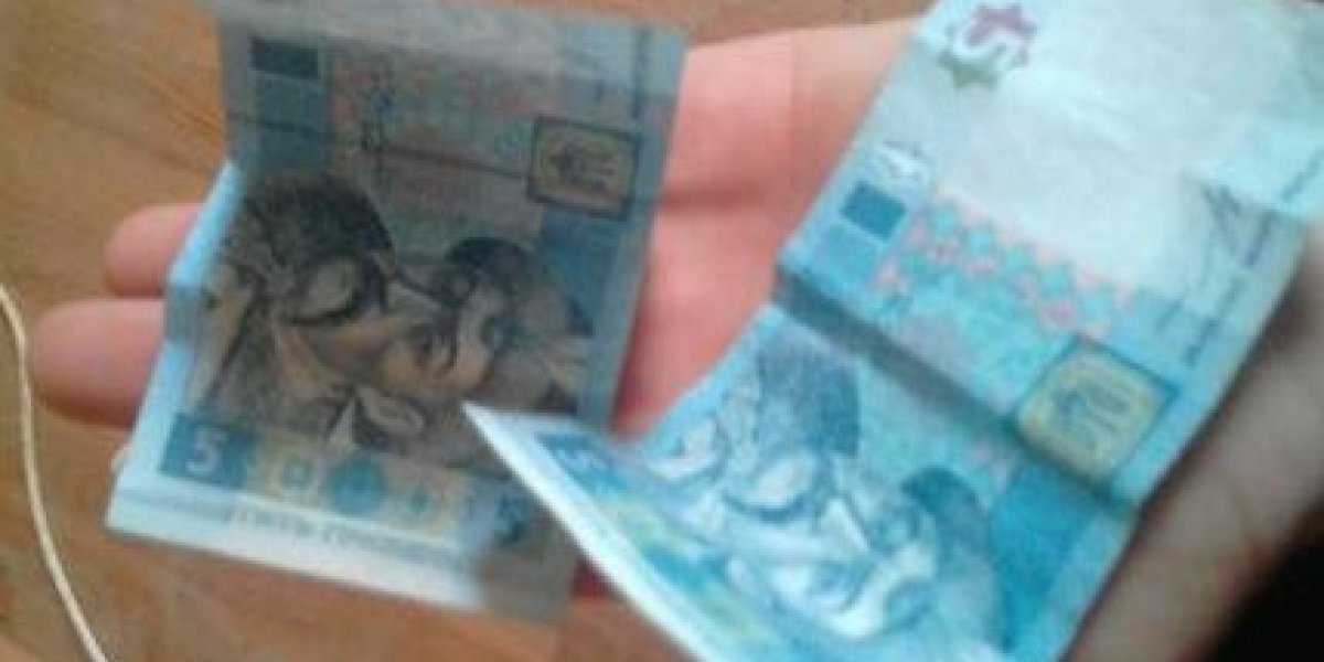 Украинцам посоветовали до сентября снять деньги со всех банков