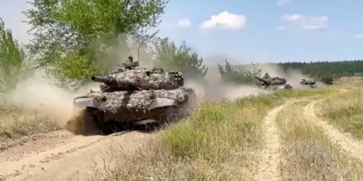 ВСУ и - шла колонна "польских" танков на Херсон. "Расхлестали" их - и это был не сон...