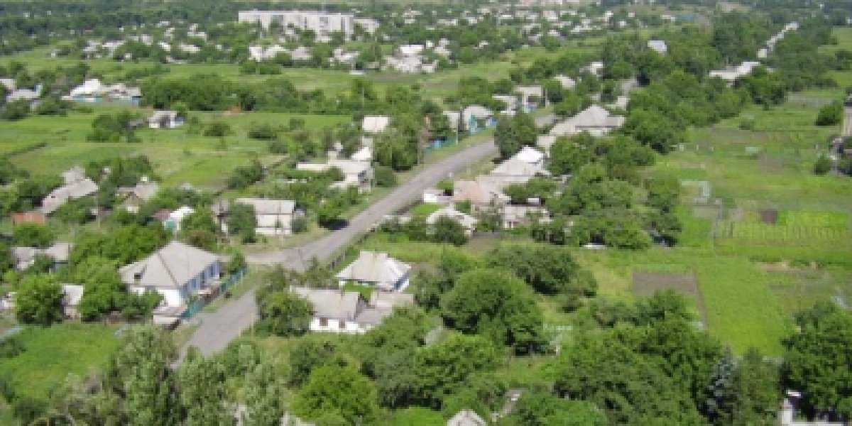 Десоветизации админустройства Украины. Отменяется понятие «посёлок городского типа» и вводится «поселение»