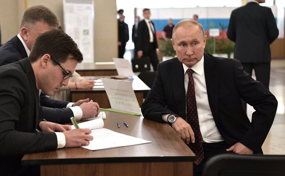 "По элите нанесен мощнейший удар": Путин не зря торопился выдвинуть свою кандидатуру на выборы. Дальше медлить было нельзя