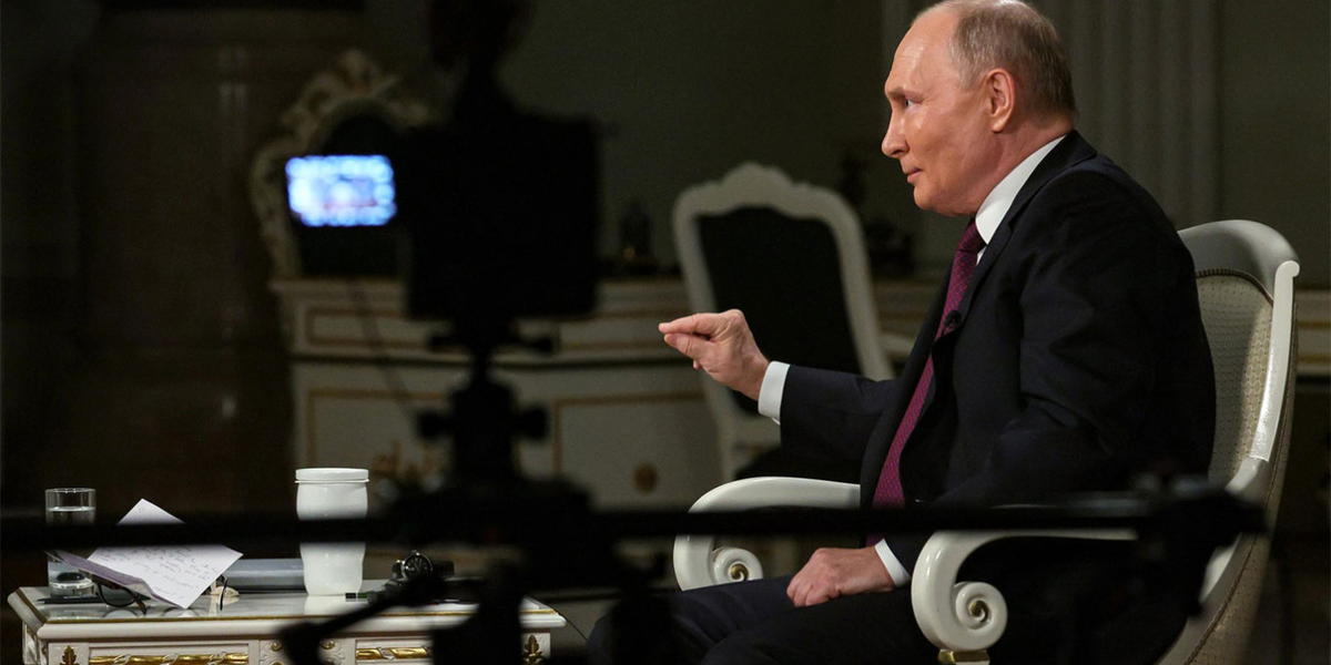 Реакция англосаксов на интервью американского журналиста Такер Карлсона с президентом России Владимиром Путиным