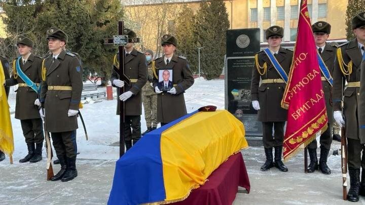 "Не сотни тысяч, а миллионы": польский генерал открыл Западу глаза на реальные потери ВСУ