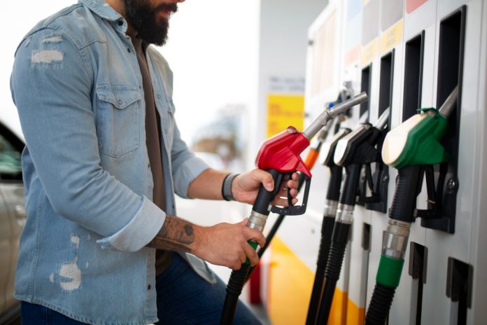 Дороже чем в Германии: новые цены на бензин по-настоящему удивили