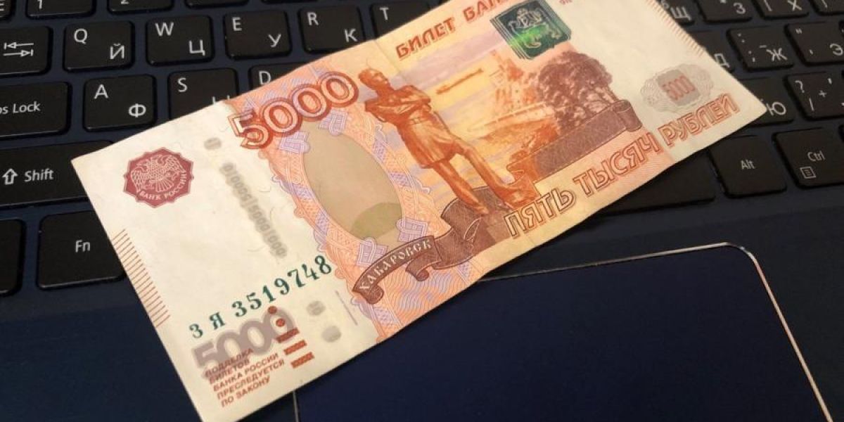 Указ подписан. Пенсионерам объявили о разовой выплате не 10 000, а 5000 рублей с 17 апреля