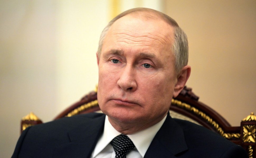 Путин разрывает договор с олигархами