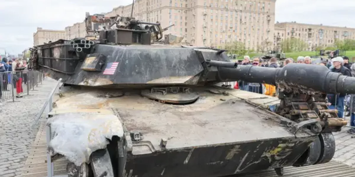 "Землянин" Киселев и олигархи отказались платить бойцам за подбитые Abrams