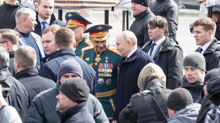 "За Россию! За победу! Ура!" Слова Путина на параде Победы обидели британцев