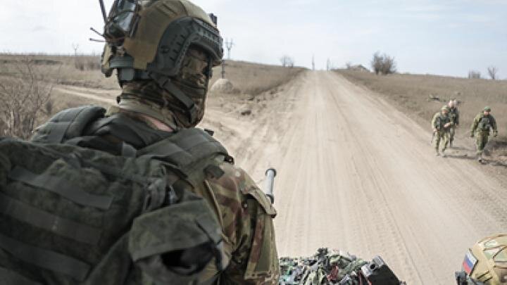 Русское наступление под Харьковом застопорилось: Военкоры раскрыли "страшную тайну" о происходящем на северном фронте