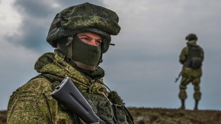 Половина Волчанска за нами, ВСУ "задвигались" под Херсоном. Макрон создает коалицию "инструкторов". США опасаются Киева — Горячая сводка СВО