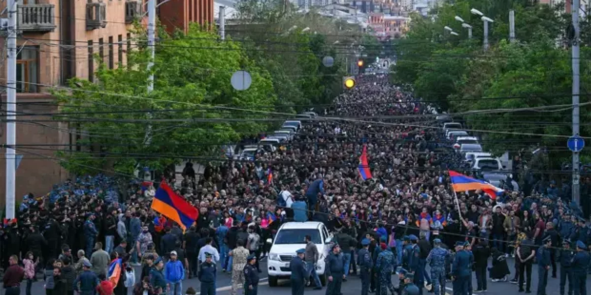 В Евпатории армянка грозилась натравить на крымчан Пашиняна