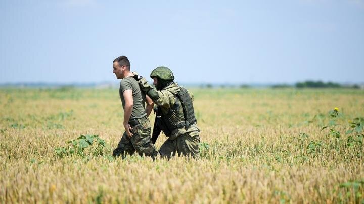 "Волчанск - всё. Теперь только котёл": Русская армия идёт на Харьков. Киев бросает в бой резервы, но спецназ уже сдаётся