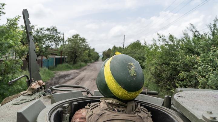 Русские сорвали попытки ВСУ форсировать реку Волчья, Польша помогает Киеву готовить "грязную бомбу",Дзержинск эвакуируют: Горячая сводка СВО