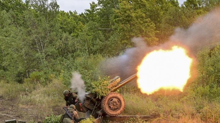 Россия нарастила ударный кулак: под прицелом Боровая. Войска ЦВО ворвались в Яснобродовку и штурмуют Сокол: Горячая сводка СВО