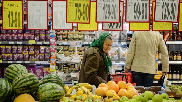 Кусают цены на овощи, достает аномальная жара… Жители ДНР назвали два раздражителя, не позволяющие расслабиться