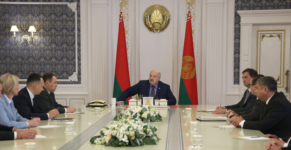 Запад, гудбай! Лукашенко провел важные кадровые перестановки
