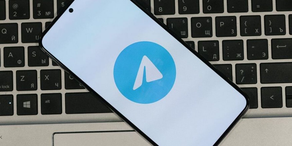 Масштабные сбои в работе Telegram и WhatsApp в России. Что произошло?