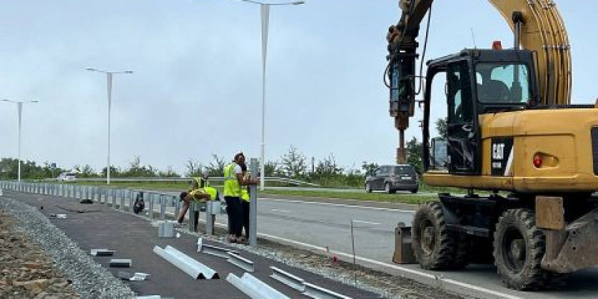 Велодорожка на острове Русском начинает обретать очертания