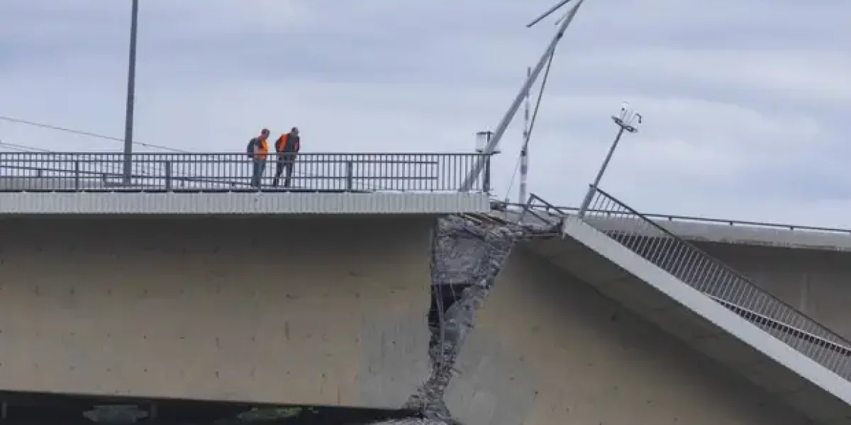 В Дрездене рухнул мост на Эльбе. Вспомнили профессора Преображенского и 1945-й