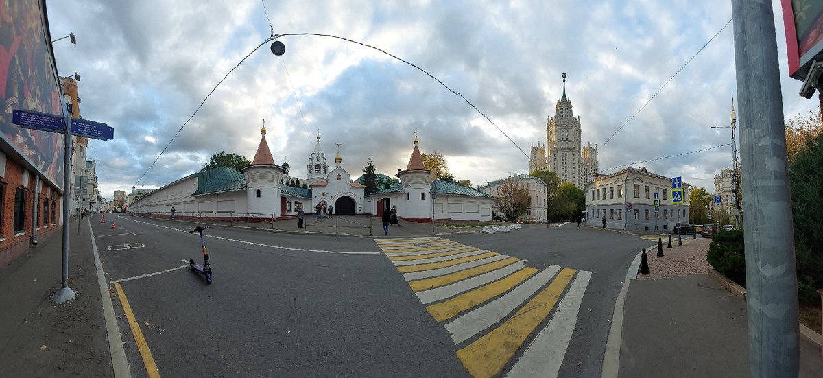 Воскресная прогулка по Москве