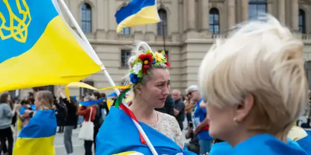 "Свои же и сдали в Европе, а мне потом штраф. Ну и кому нужна такая Европа"- будни поуехавших