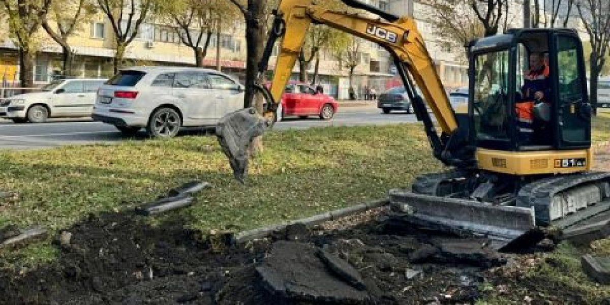 Новую пешеходную дорожку обустраивают во Владивостоке