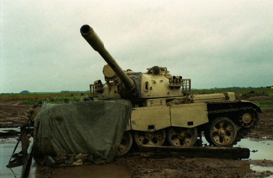 Танк, навсегда вошедший в мировой топ-10. В феврале 1945 начались испытания Т-54. Через 80 лет службы его модернизируют в боевого робота.