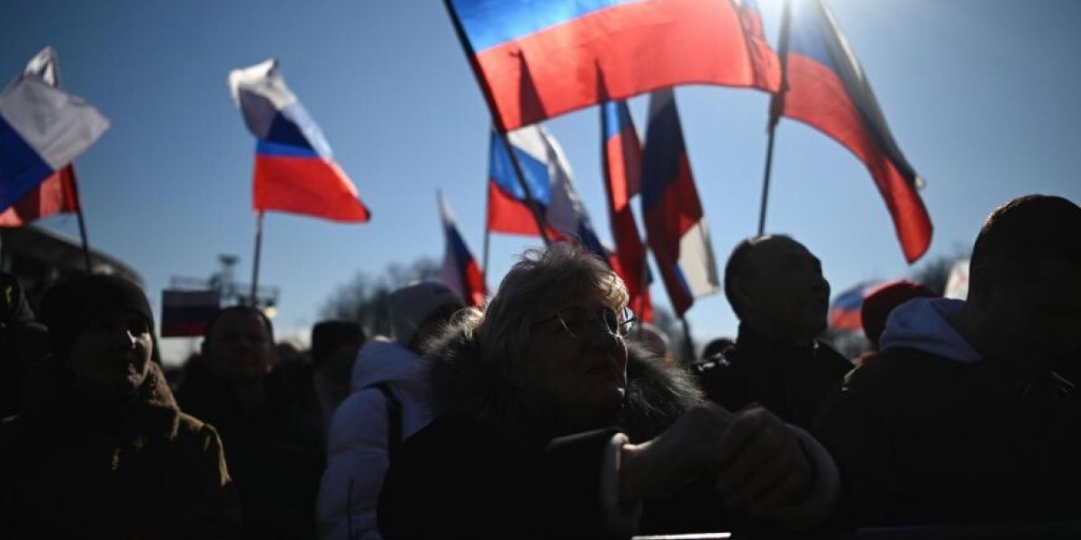 Россияне должны жить лучше: в Госдуме объединяются против Росстата и ФАС?