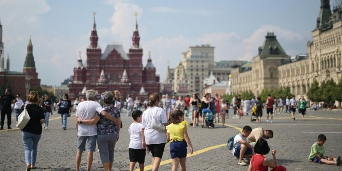 Россиян ждут долгие выходные: в каком месяце?