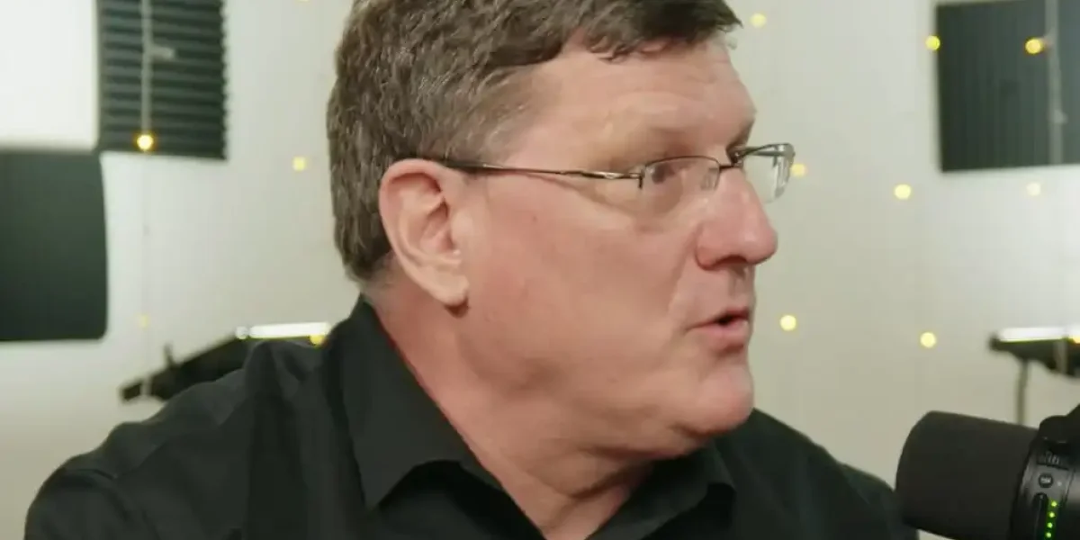 «Россия идет к победе»: американский разведчик Риттер рассказал, как Путин «надирает задницу» Украине и НАТО