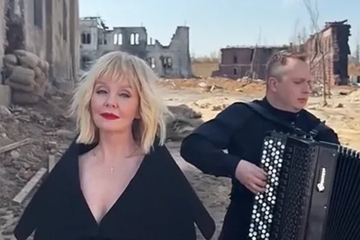 «Не смейте критиковать Валерию — она масштабная и уникальная личность»: Пригожин вновь поразил публику высокомерным высказыванием.
