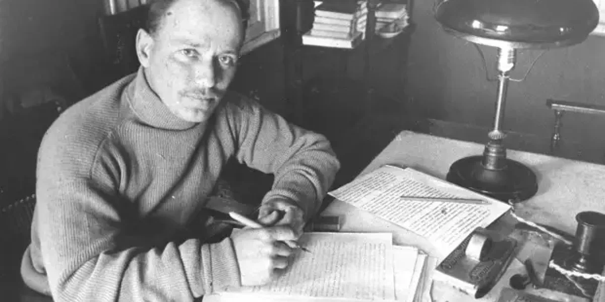 Почему после 40 лет Шолохов не написал ни одного стоящего романа