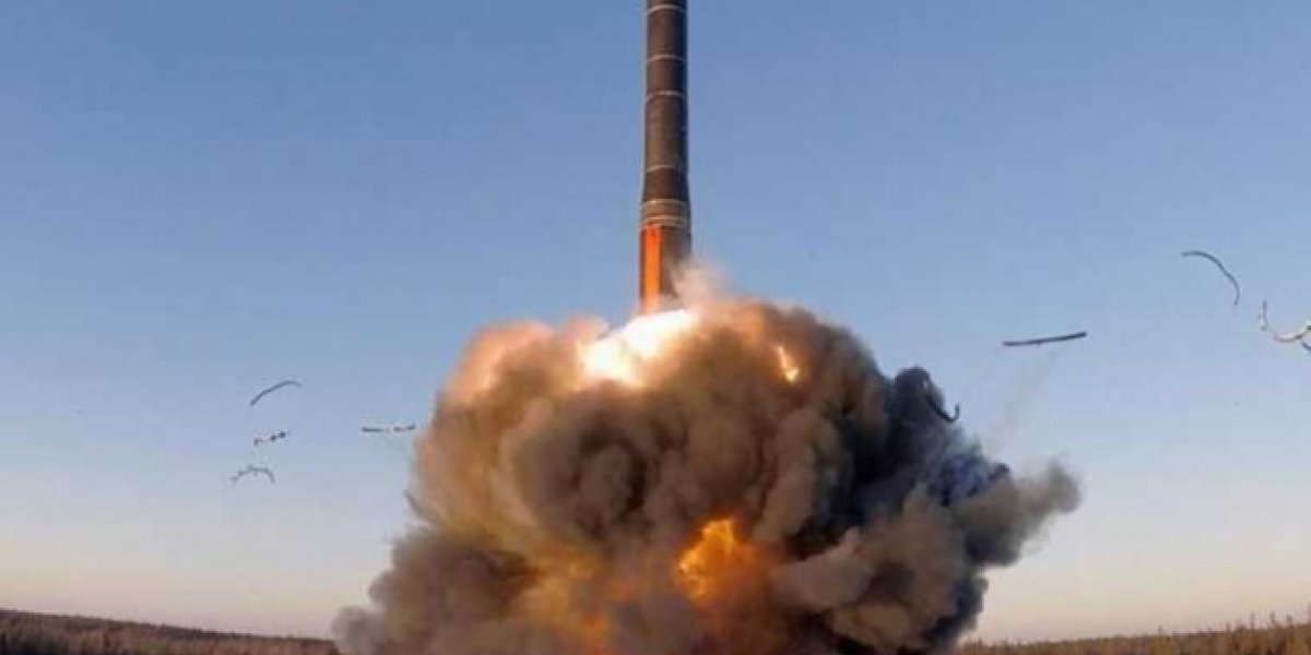 Россия планирует «учебно-боевой» запуск ракеты РС-24 "Ярс"
