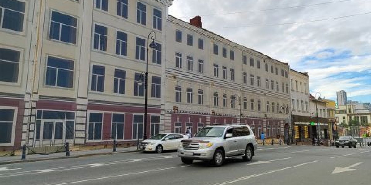 Владивосток скоро избавят от фальшфасадов на Алеутской