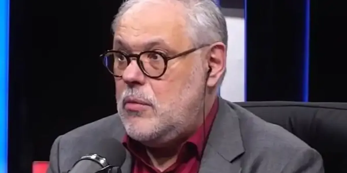 «Они не знают, что делать»: Хазин заявил о шоке Запада от ответа России на требование сдаться Украине с ЕС