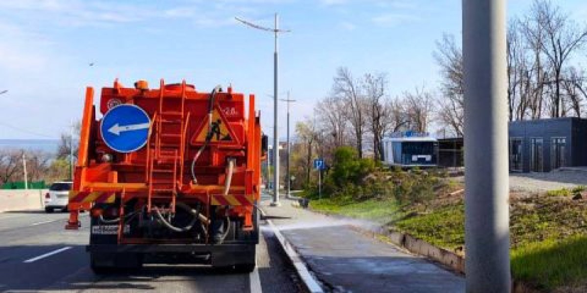 Более 500 тонн мусора вывезли во Владивостоке с начала мая