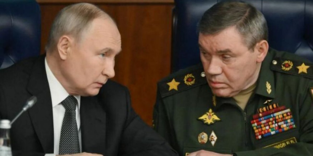 Секретная беседа Путина с Герасимовым: готовит ли Россия мощный удар по Киеву?
