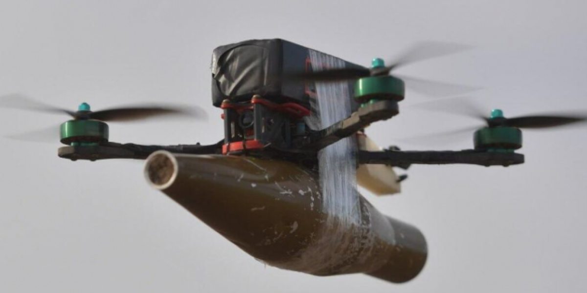 В Шебекино украинский FPV-дрон атаковал гражданский автомобиль