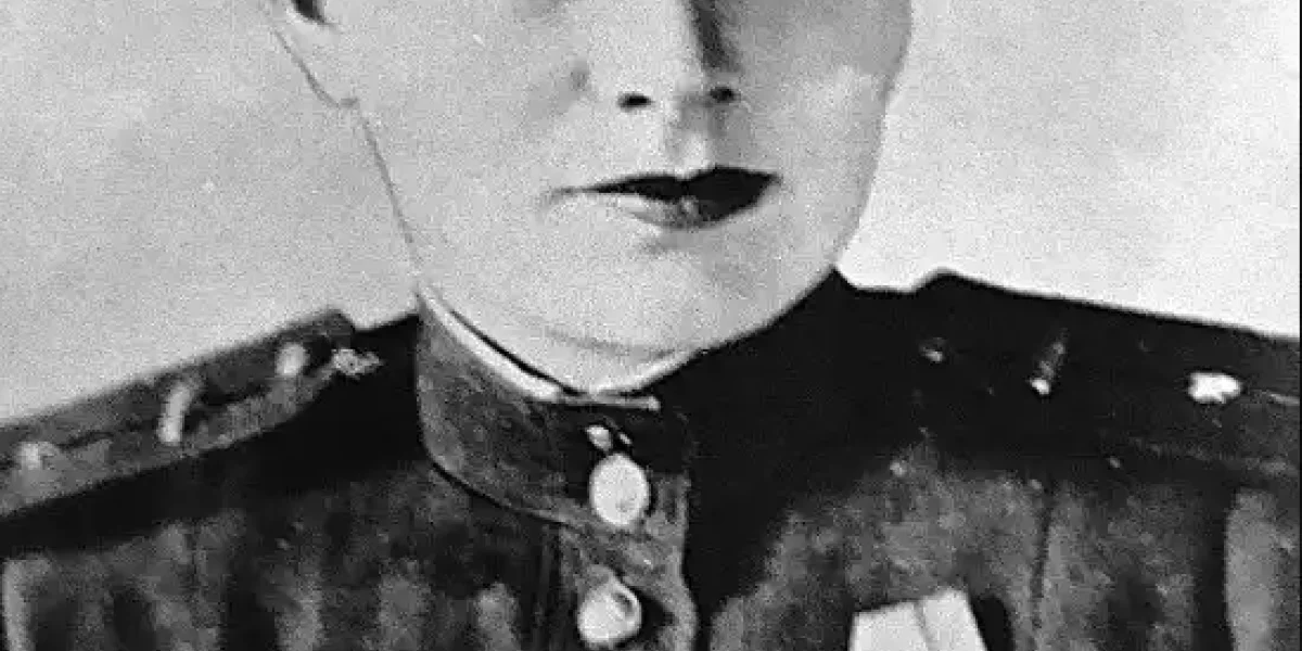 Малая толика Победы. 6-летняя девочка копила на куклу, а купила танк