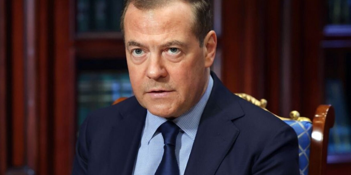 «Германия – враг России»: Медведев заявил о жестком ответе на удар ракетами Taurus по РФ