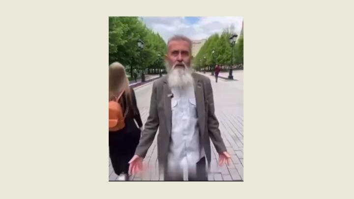 Моджахед, стрелявший в русских, на Красной площади учит нас жить по шариату: "Хочу гражданство"