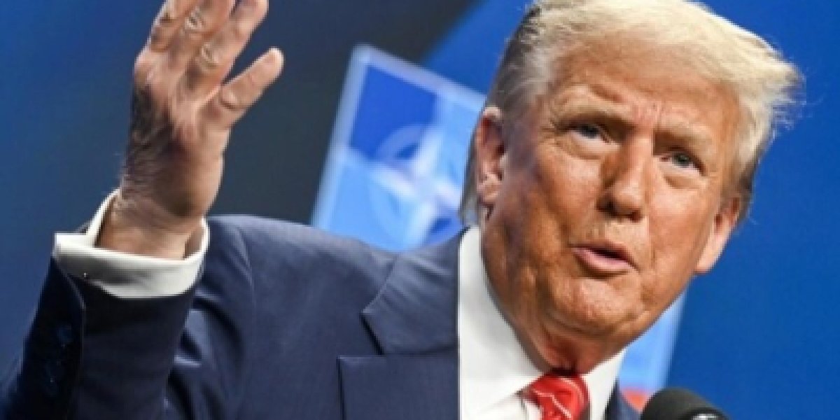 «Сегодня у НАТО единственный враг». Трамп поклялся в ненападении России