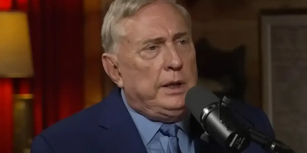«Вы даже не представляете, кто за Путина»: полковник Макгрегор призвал США не пытаться загнать Россию в угол