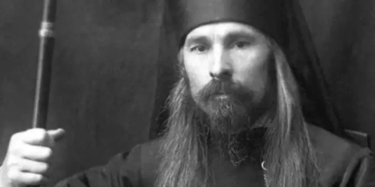 Что станет с Россией: главные предсказания православных старцев