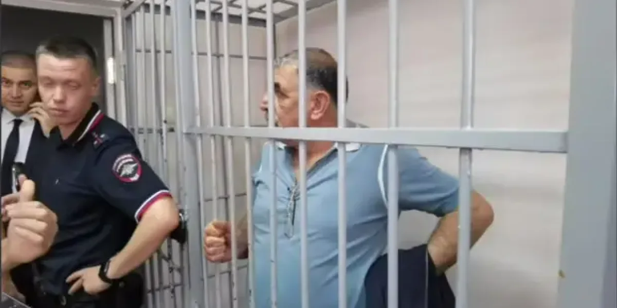 В Азербайджане уже сравнивают Россию с Германией 30-х и призывают сжечь посольство