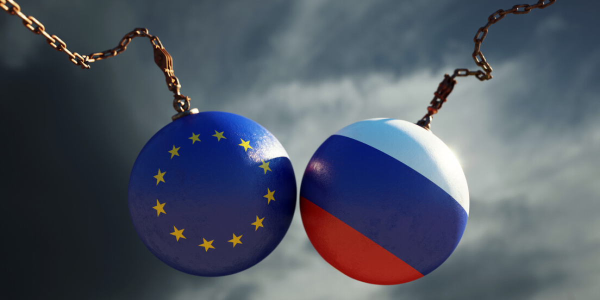 ЕС и Великобритания вводят дополнительные санкции против России. Мнения иностранцев