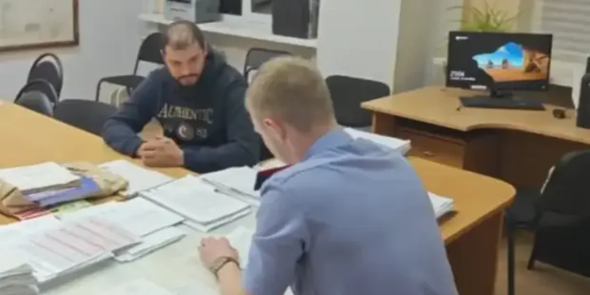 «Где я возьму 1 млн?» Что стало с тем самым цыганом Русланом, доведшим учительницу до инсульта